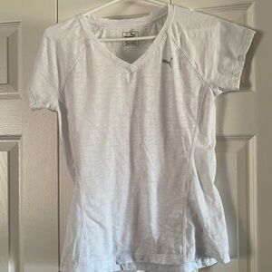 Puma t-shirt size M 🥰🥰